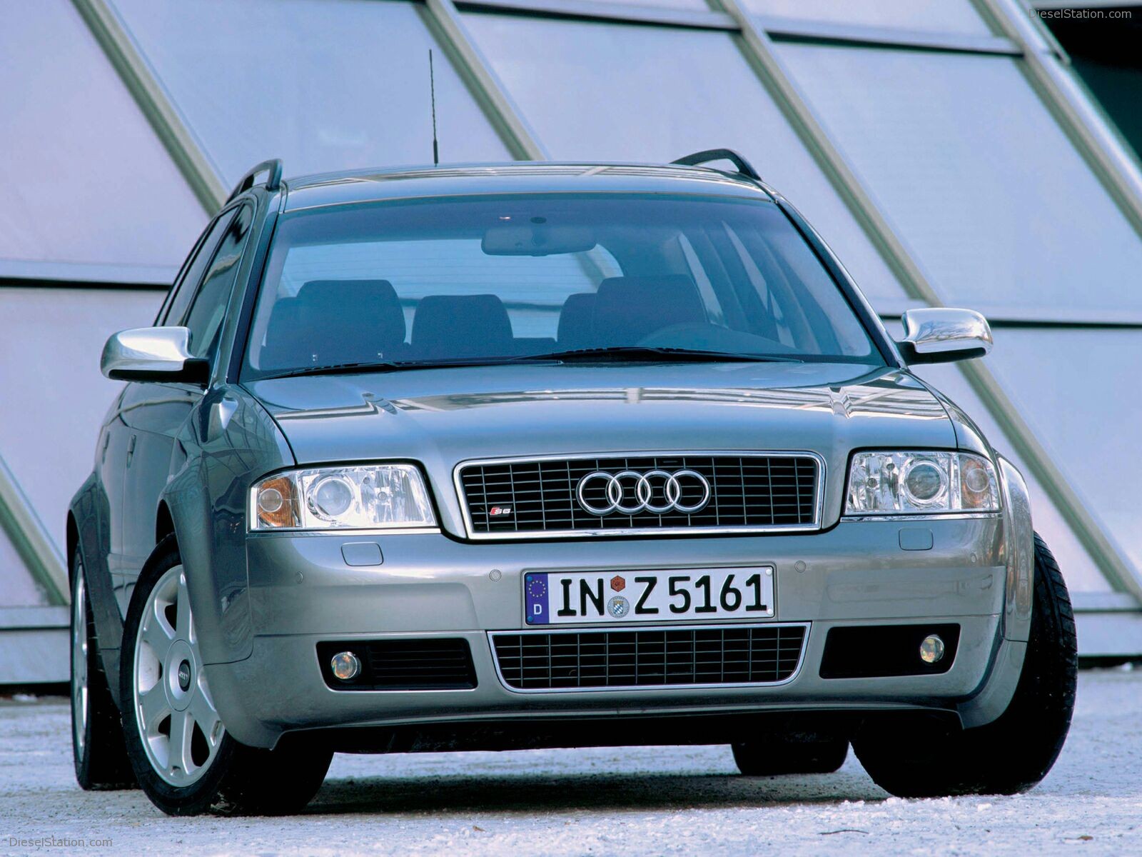 Audi S6 Avant (1998)